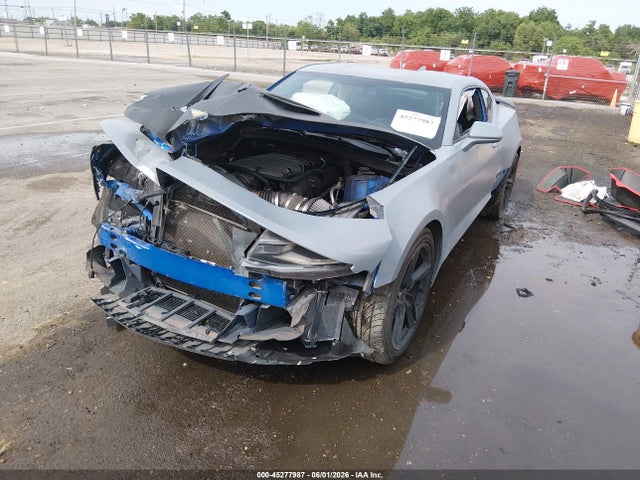 Chevrolet Camaro 1ss 2017 1G1FE1R73H0165532 Image 2