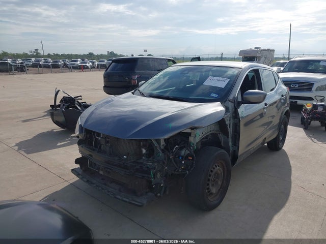 JN1BJ1CVXLW550958 Nissan Rogue Sport S Fwd Xtronic Cvt