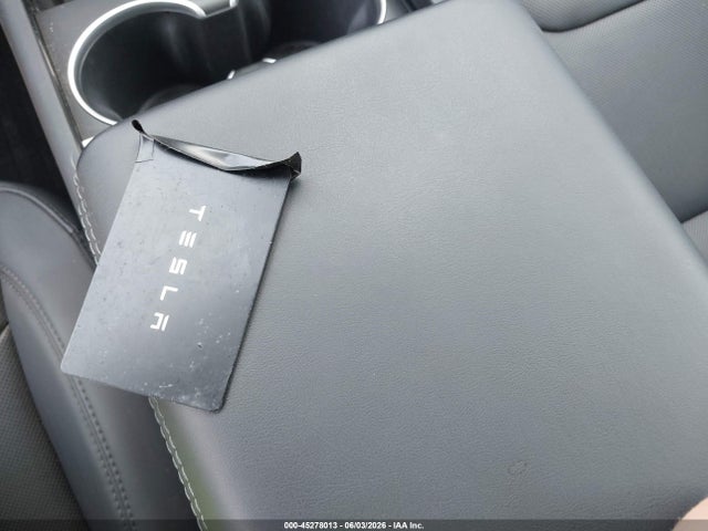 Продажа на аукционе авто 2026 Tesla Model Y All-wheel Drive/long Range Launch Series/premium All-wheel Drive, vin: 7SAYGDEE8TA380432, номер лота: 45278013