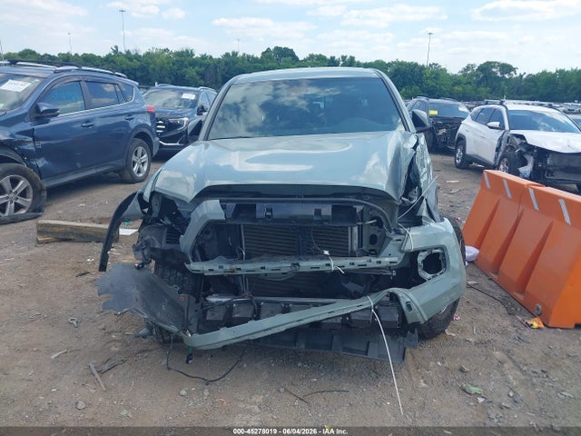 3TMCZ5AN7PM587590 Toyota Tacoma Trd Off Road