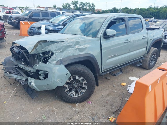 3TMCZ5AN7PM587590 Toyota Tacoma Trd Off Road