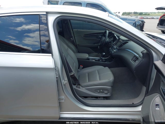 Chevrolet IMPALA 1LT 2017 2G1105S34H9190260 Image 5