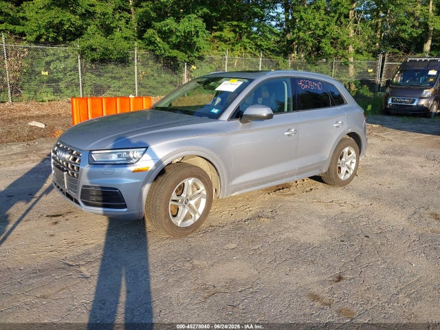 45278040 :رقم المزاد ، WA1ANAFY2J2014345 vin ، 2018 Audi Q5 2.0t Premium/2.0t Tech Premium مزاد بيع