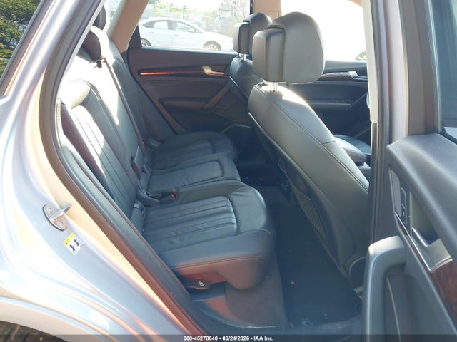 45278040 :رقم المزاد ، WA1ANAFY2J2014345 vin ، 2018 Audi Q5 2.0t Premium/2.0t Tech Premium مزاد بيع