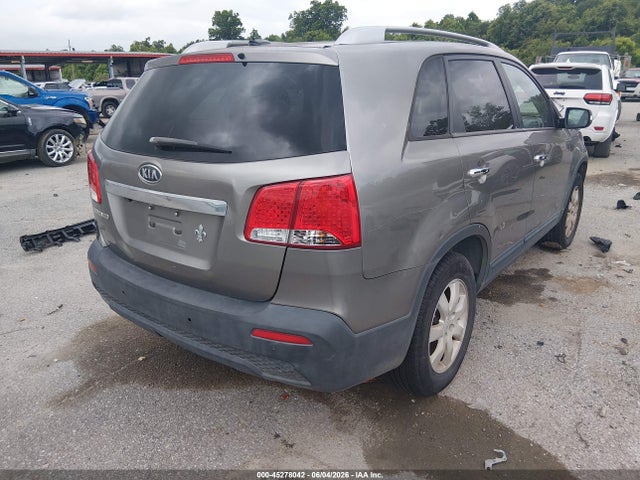45278042 :رقم المزاد ، 5XYKT3A10BG027687 vin ، 2011 Kia Sorento Lx مزاد بيع