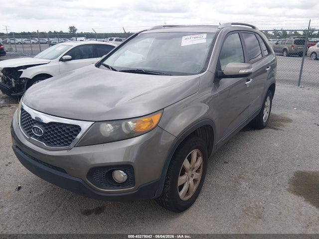45278042 :رقم المزاد ، 5XYKT3A10BG027687 vin ، 2011 Kia Sorento Lx مزاد بيع