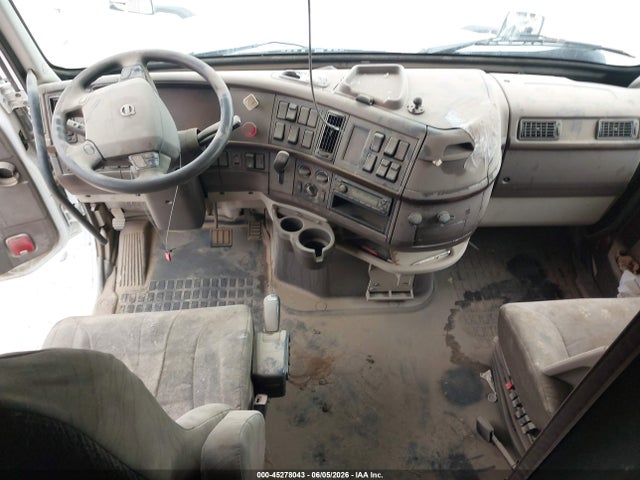 Aukcja sprzedaży 2014 Volvo Vn Vnl, vin: 4V4NC9EJ3EN164716, numer aukcji: 45278043