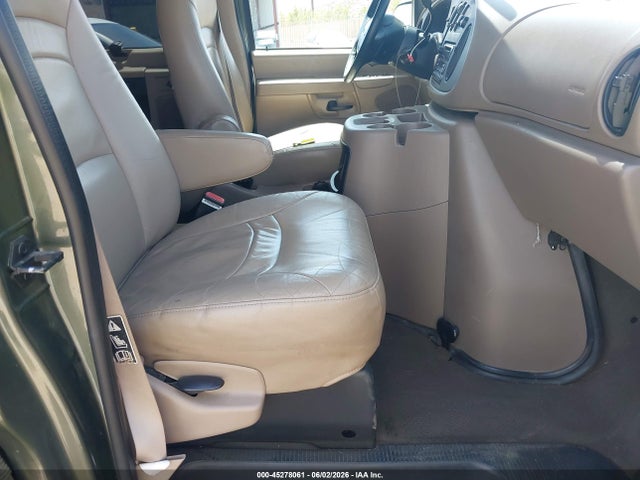 2002 Ford E-150 Xl/xlt მანქანა იყიდება აუქციონზე, vin: 1FMRE11L62HB34843, აუქციონის ნომერი: 45278061