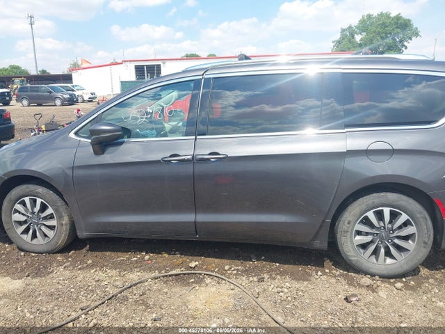 45278106 :رقم المزاد ، 2C4RC1BGXMR524461 vin ، 2021 Chrysler Pacifica Touring L مزاد بيع