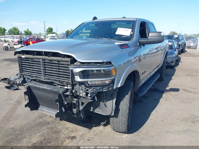 3C6UR5FL7MG579745 RAM 2500 Laramie 4x4 6&#039;4 Box
