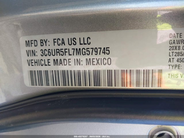 3C6UR5FL7MG579745 RAM 2500 Laramie 4x4 6&#039;4 Box