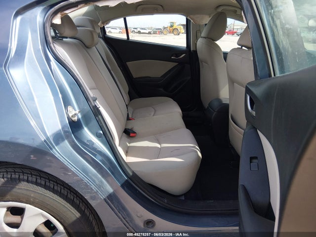 Продажа на аукционе авто 2016 Mazda Mazda3 I Sport, vin: 3MZBM1T74GM307638, номер лота: 45278257