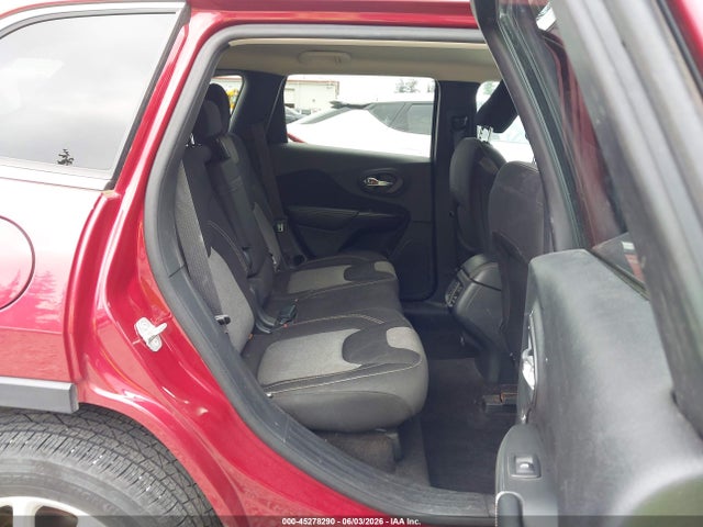 Jeep Cherokee Latitude 2014 1C4PJLCB1EW205616 Image 19
