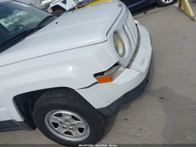1C4NJPBA1ED690469 Jeep Patriot Sport