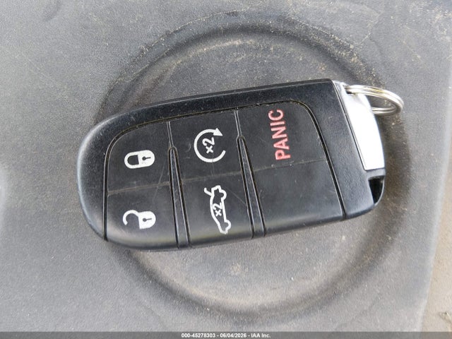 Продажа на аукционе авто 2015 Chrysler 300 300s, vin: 2C3CCABG9FH763664, номер лота: 45278303