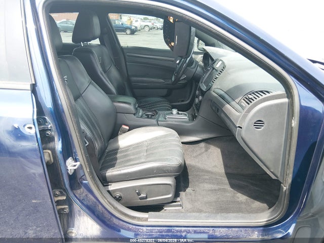 Продажа на аукционе авто 2015 Chrysler 300 300s, vin: 2C3CCABG9FH763664, номер лота: 45278303