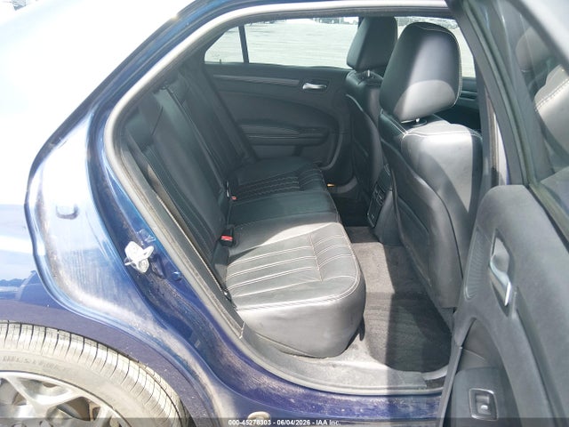45278303 :رقم المزاد ، 2C3CCABG9FH763664 vin ، 2015 Chrysler 300 300s مزاد بيع