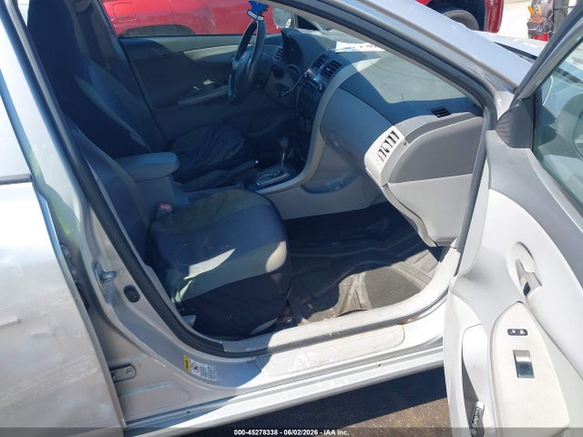 45278338 :رقم المزاد ، 1NXBU4EE1AZ289002 vin ، 2010 Toyota Corolla Le مزاد بيع