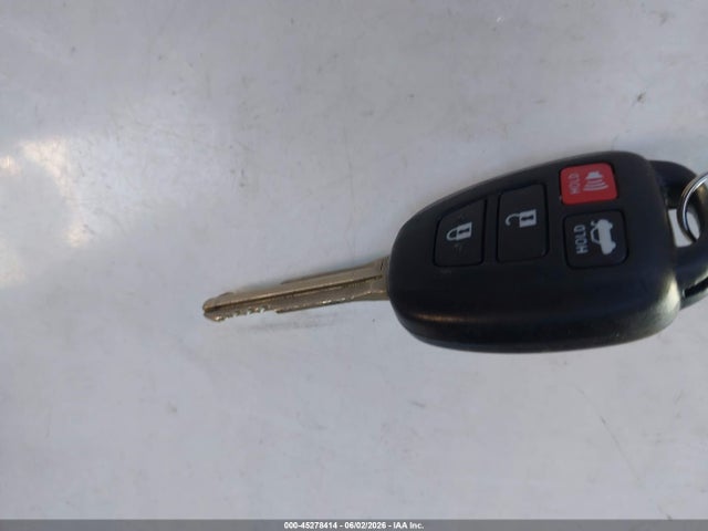 45278414 :رقم المزاد ، 5YFBURHE9GP471209 vin ، 2016 Toyota Corolla S Plus مزاد بيع