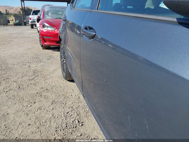 45278414 :رقم المزاد ، 5YFBURHE9GP471209 vin ، 2016 Toyota Corolla S Plus مزاد بيع