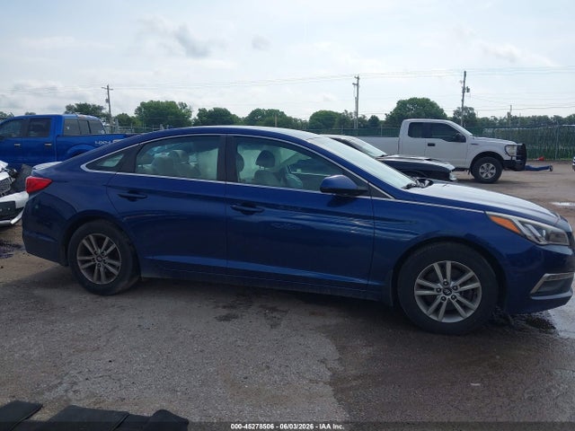 Hyundai SONATA SE 2015 5NPE24AF6FH220183 Image 13