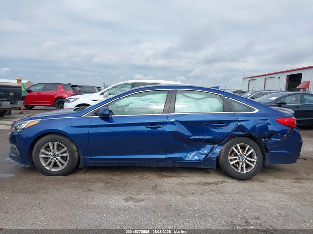 Hyundai SONATA SE 2015 5NPE24AF6FH220183 Image 14