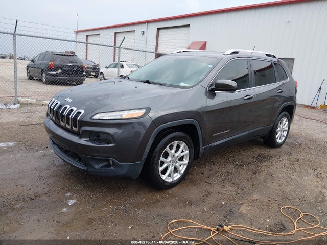 Jeep Cherokee Latitude 2015 1C4PJLCB8FW700140 Image 2