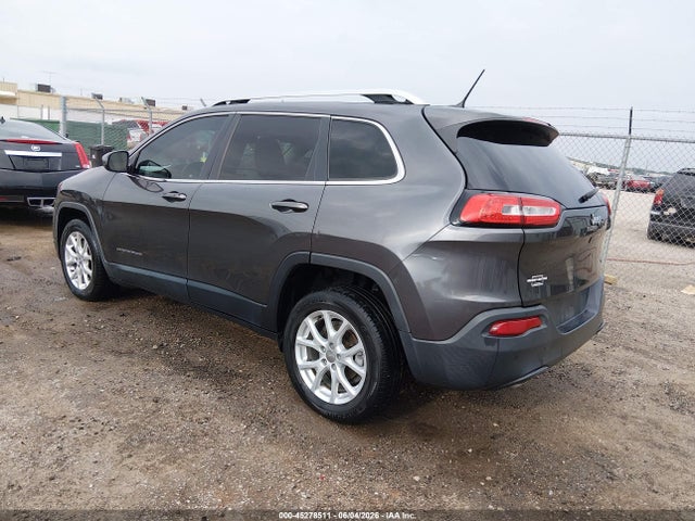 Jeep Cherokee Latitude 2015 1C4PJLCB8FW700140 Image 3