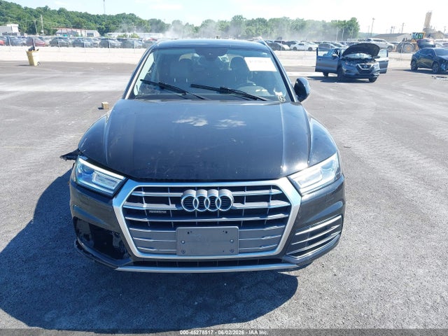 Продажа на аукционе авто 2018 Audi Q5 2.0t Premium, vin: WA1ANAFY1J2232440, номер лота: 45278517
