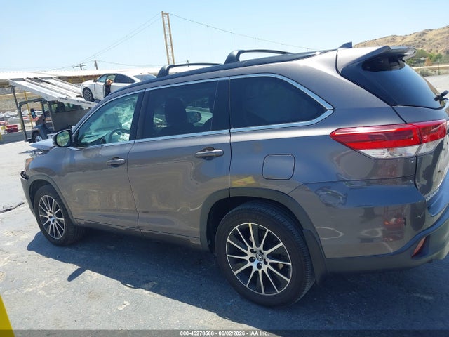 Toyota Highlander Se 2018 5TDJZRFH5JS550157 Image 14