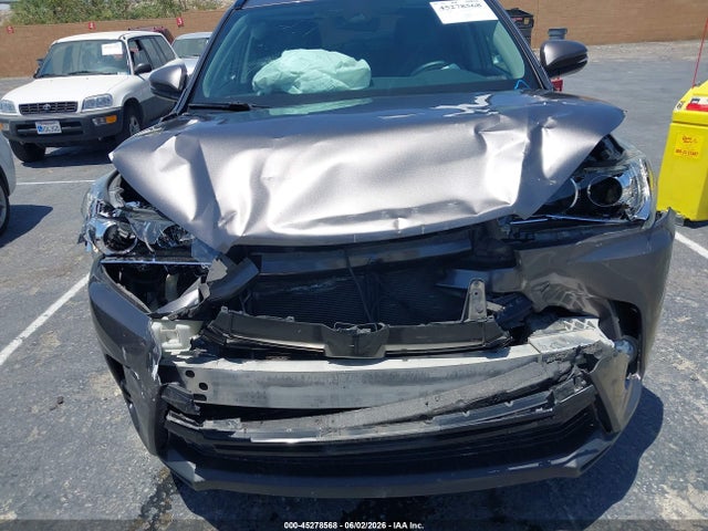 Toyota Highlander Se 2018 5TDJZRFH5JS550157 Image 6
