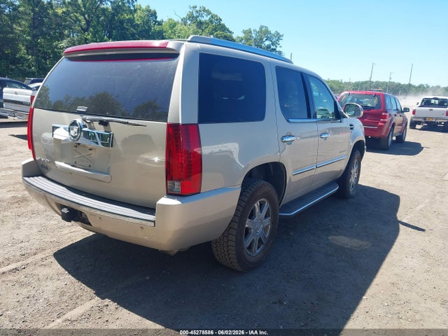 2007 Cadillac Escalade Standard მანქანა იყიდება აუქციონზე, vin: 1GYFK63837R314380, აუქციონის ნომერი: 45278586