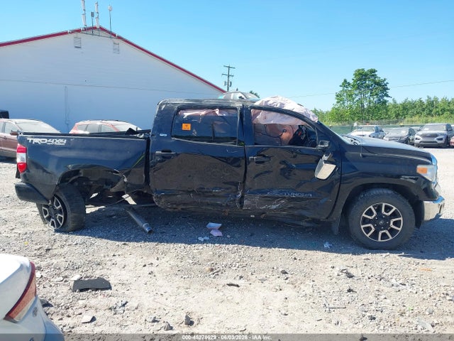 Продаж на аукціоні авто 2017 Toyota Tundra Sr5 5.7l V8, vin: 5TFDY5F16HX667469, номер лоту: 45278629