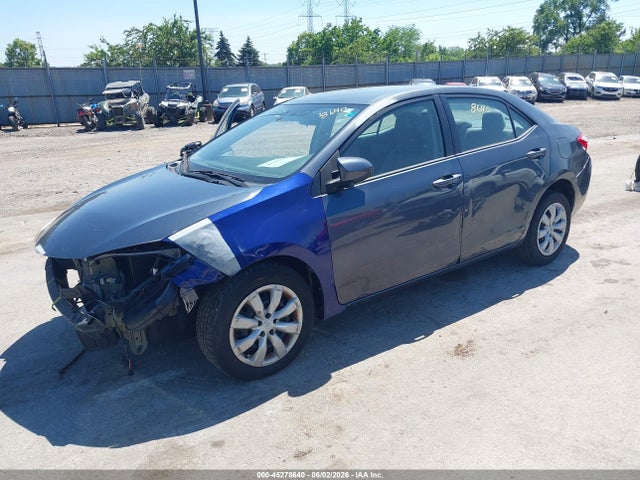 45278640 :رقم المزاد ، 5YFBURHE6FP270950 vin ، 2015 Toyota Corolla Le مزاد بيع