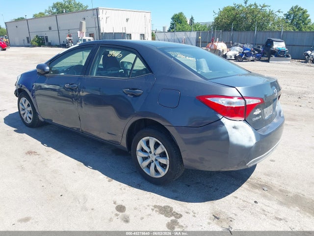 45278640 :رقم المزاد ، 5YFBURHE6FP270950 vin ، 2015 Toyota Corolla Le مزاد بيع