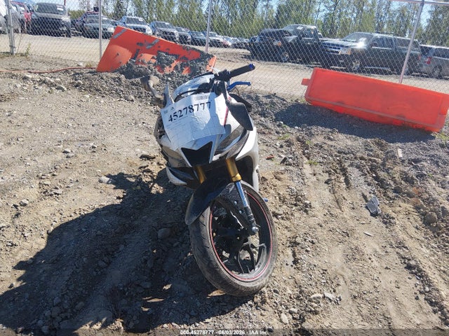 Yamaha Yzfr3 A 2020 MH3RH18Y8LK004095 Image 5