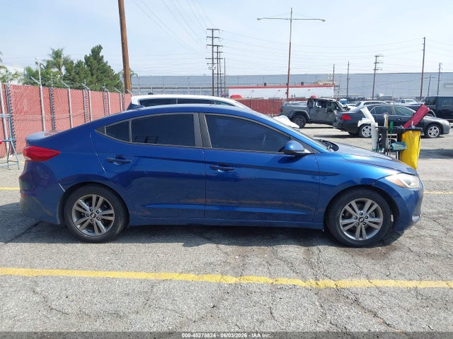 5NPD84LF8JH213526 Hyundai ELANTRA SEL