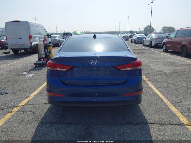 5NPD84LF8JH213526 Hyundai ELANTRA SEL