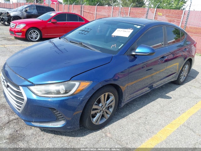 5NPD84LF8JH213526 Hyundai ELANTRA SEL