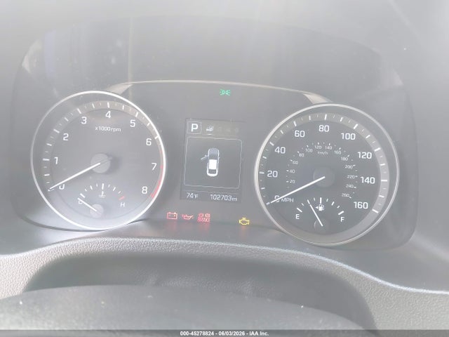 5NPD84LF8JH213526 Hyundai ELANTRA SEL