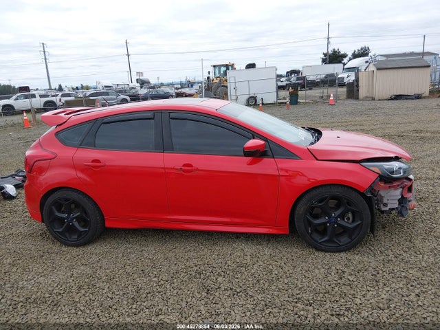 Ford FOCUS ST 2014 1FADP3L91EL338947 Image 14