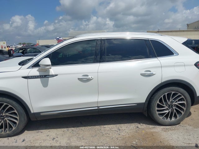 45278856 :رقم المزاد ، 2LMPJ6K92LBL33927 vin ، 2020 Lincoln Nautilus Reserve مزاد بيع