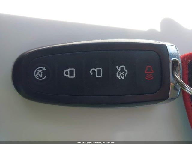 45278859 :رقم المزاد ، 1FMCU9J90EUE10540 vin ، 2014 Ford Escape Titanium مزاد بيع