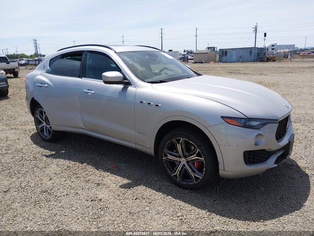 Продажа на аукционе авто 2018 Maserati Levante S Gransport, vin: ZN661YUS9JX299478, номер лота: 45278921