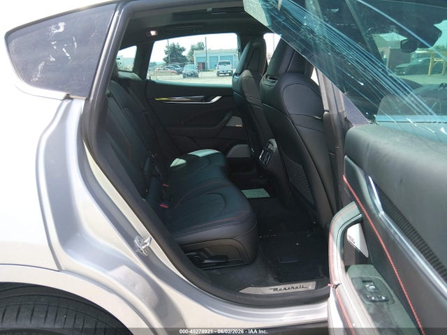 Продажа на аукционе авто 2018 Maserati Levante S Gransport, vin: ZN661YUS9JX299478, номер лота: 45278921