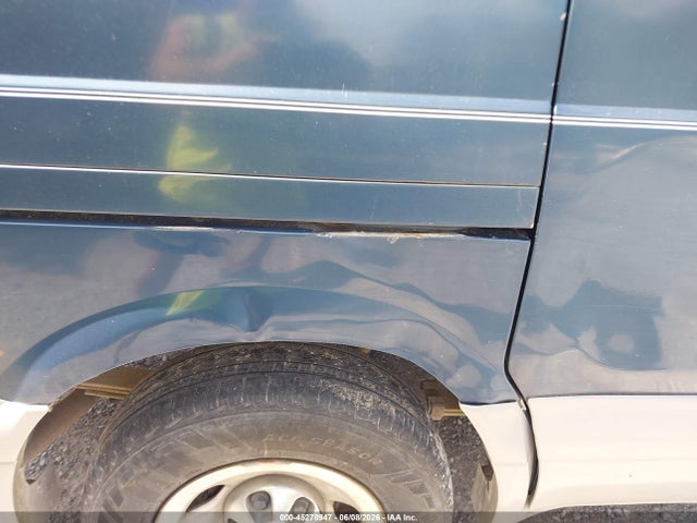 1998 Chevrolet Astro მანქანა იყიდება აუქციონზე, vin: 1GNDM19W1WB199079, აუქციონის ნომერი: 45278947