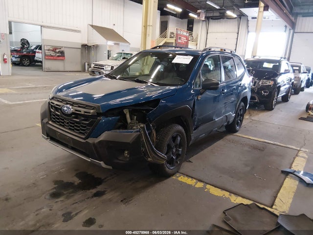 Subaru Forester Wilderness 2023 JF2SKALC0PH450744 Image 2