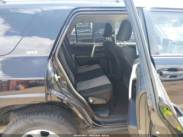 Toyota 4RUNNER SR5 2022 JTEEU5JR6N5253155 Image 8