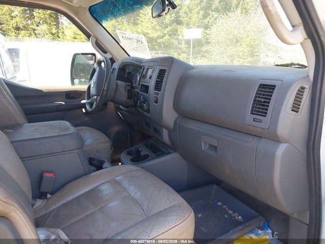 2014 Nissan Nv Passenger Nv3500 Hd Sl V8 მანქანა იყიდება აუქციონზე, vin: 5BZAF0AA9EN160558, აუქციონის ნომერი: 45279015