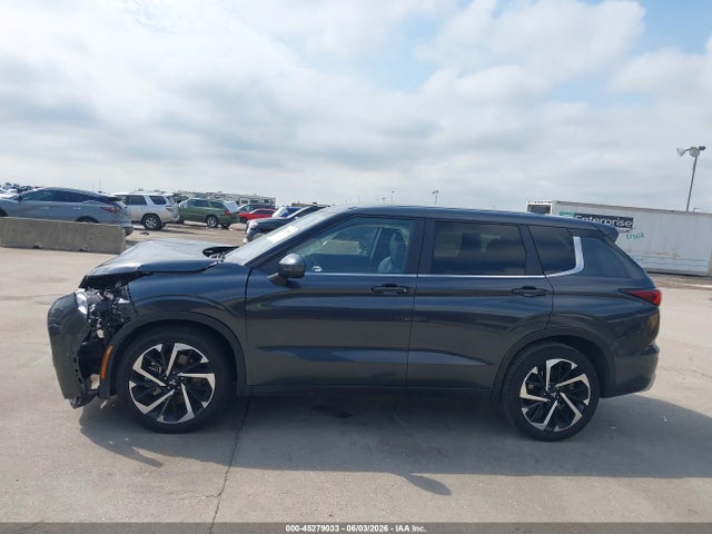 2024 Mitsubishi Outlander Se 2.5 2wd/se Black Edition S-awc/se Black Edition W/pano Roof S-awc მანქანა იყიდება აუქციონზე, vin: JA4J3VA86RZ083076, აუქციონის ნომერი: 45279033
